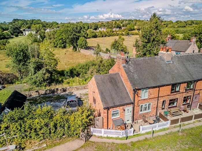 3 Bedroom Character Property For Sale In Bridle Lane, Lower Hartshay, Ripley, DE5