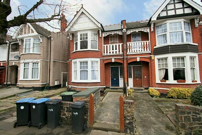 1 Bedroom Flat To Rent In Selborne Road, London, N14