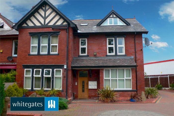 2 Bedroom Apartment To Rent In Old Lane, Leeds, West Yorkshire, LS11