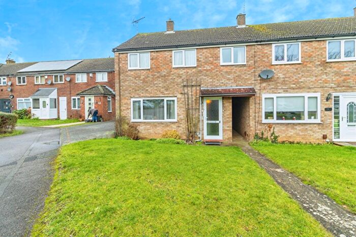 3 Bedroom Terraced House For Sale In Dorset Close, Bletchley, Milton Keynes, MK3