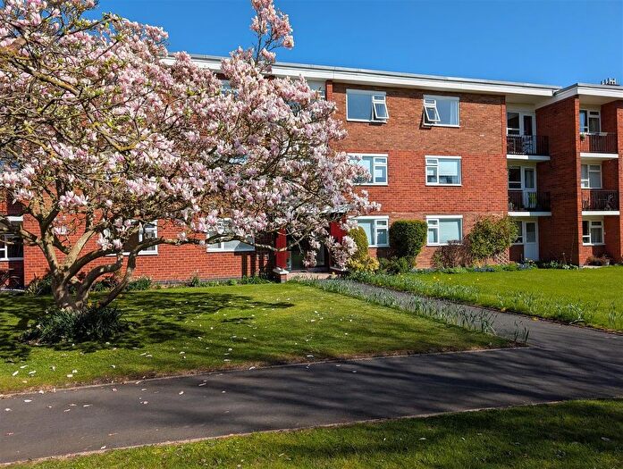 2 Bedroom Flat To Rent In Brookhurst Court, Beverley Road, Leamington Spa, CV32