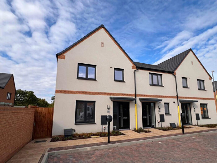 3 Bedroom End Of Terrace House For Sale In Herschel Place, Haverhill, CB9