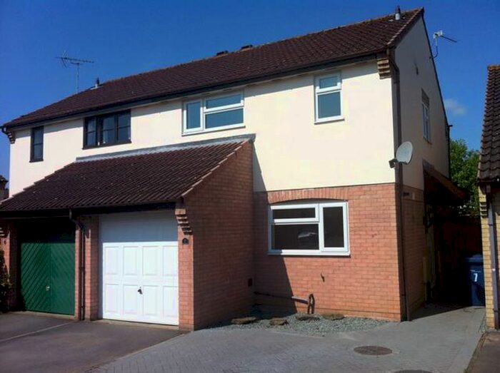 3 Bedroom Property To Rent In Stevans Close, Longford, Gloucester GL2