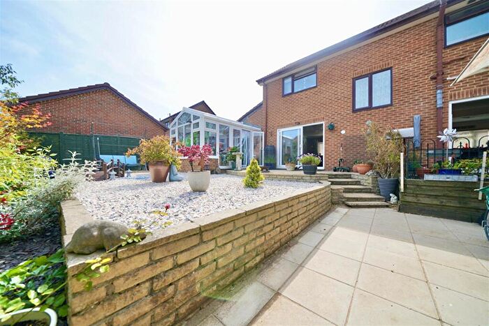 4 Bedroom Detached House For Sale In Primula Close, Weymouth, DT3