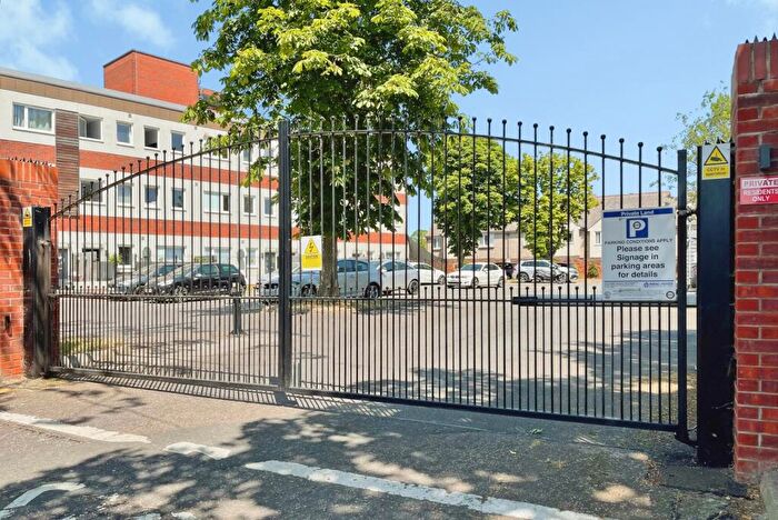 1 Bedroom Flat For Sale In Collingwood Road, Witham, Essex, CM8