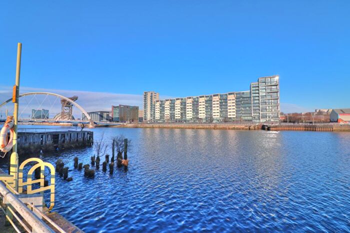 2 Bedroom Flat For Sale In Lancefield Quay, Glasgow, G3