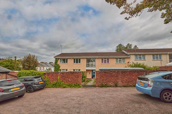 1 Bedroom Flat For Sale In Clifton Street, Exeter, EX1
