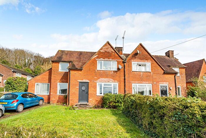 4 Bedroom Semi Detached House To Rent In Cromwell Road, Winchester, SO22