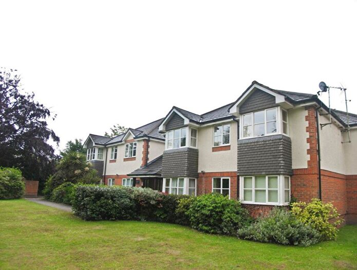 2 Bedroom Apartment To Rent In Clarendon House, Fleet, GU51
