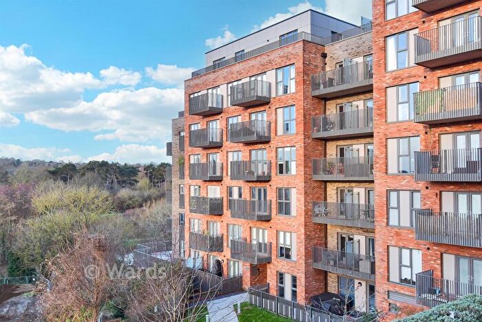 1 Bedroom Apartment For Sale In Rosalind Drive, Maidstone, Kent, ME14