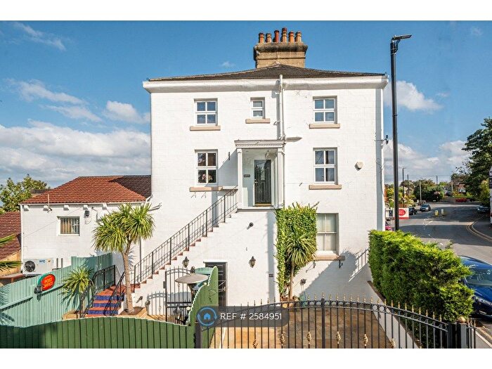 2 Bedroom Terraced House To Rent In Main Street, Shadwell, Leeds, LS17