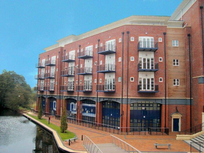 2 Bedroom Flat To Rent In Waterside Heights, Dickens Heath, Solihull, B90