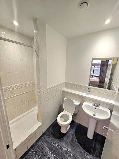 2 Bedroom Apartment To Rent In City Heights, Victoria Bridge Street, Salford, M3