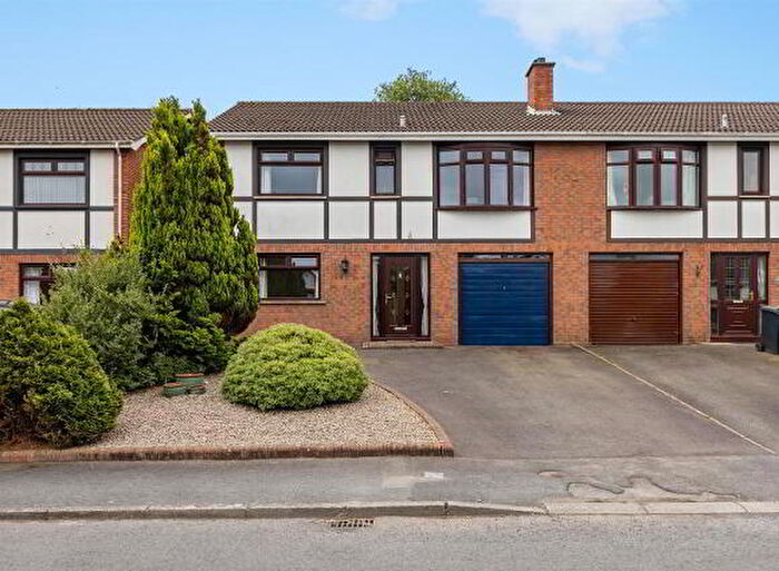 4 Bedroom Semi-Detached House For Sale In Forge Hill Court, Saintfield, BT24