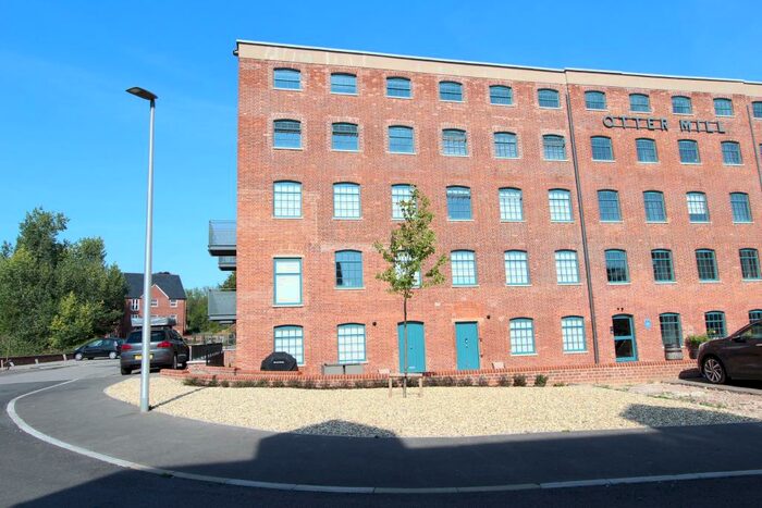 2 Bedroom Apartment To Rent In Otter Mill, Ottery St Mary, EX11