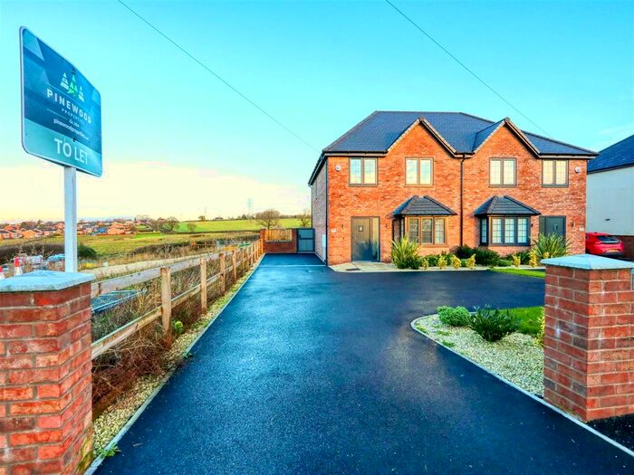 3 Bedroom Semi-Detached House To Rent In Station Road, Pilsley, Chesterfield, Derbyshire S45