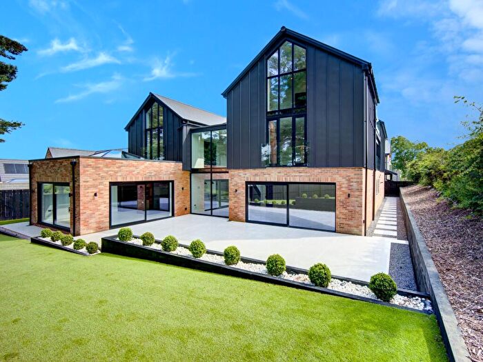 5 Bedroom Detached House For Sale In The Pastures, County Durham, DH7