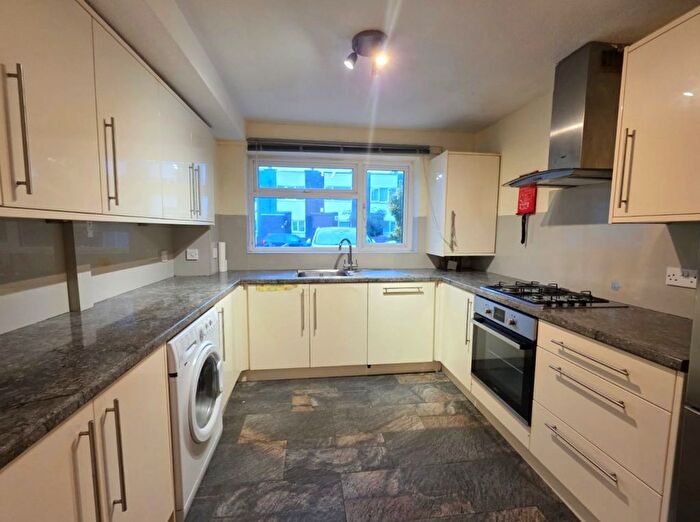 3 Bedroom Terraced House To Rent In Melbourne Road, London, E6