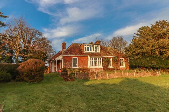 4 Bedroom Detached House For Sale In Penny Lane, Stockbridge, Hampshire, SO20