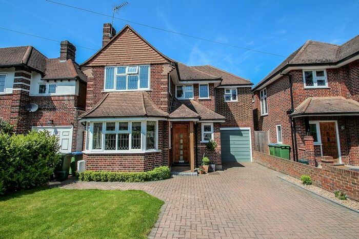4 Bedroom Detached House To Rent In Southwood Gardens, Esher, KT10