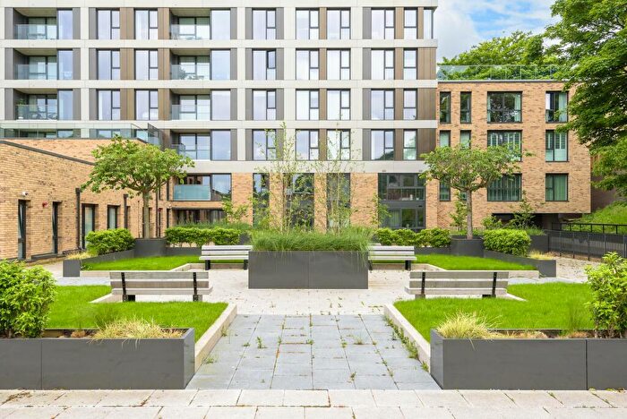 2 Bedroom Apartment To Rent In Fulwood Road, Sheffield, S10