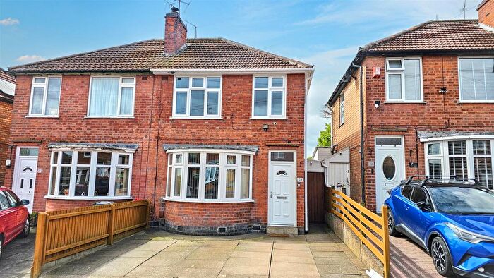 3 Bedroom Semi Detached House For Sale In Henley Crescent, Braunstone Town, LE3