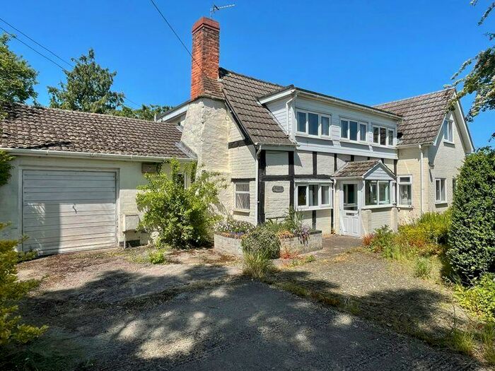 5 Bedroom Cottage For Sale In Madley, HR2