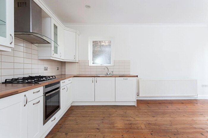 2 Bedroom Apartment To Rent In Aberdeen Road, London, N5