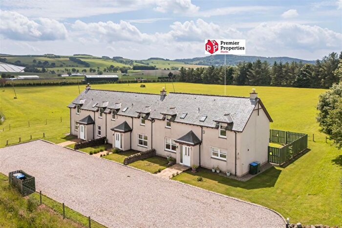 4 Bedroom End Of Terrace House For Sale In Redfield Cottage, Scone, Perth, PH2