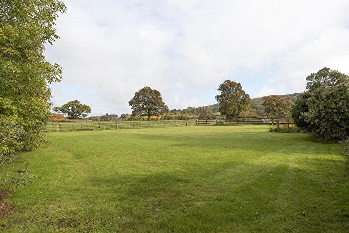 4 Bedroom Detached House For Sale In The Close, School Lane, Southam, Gloucestershire, GL52