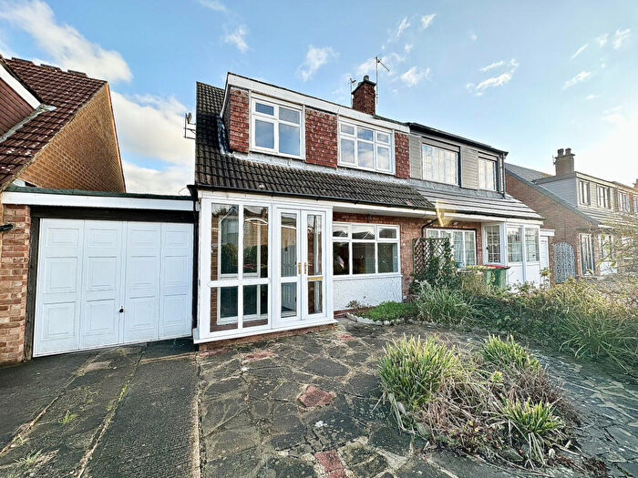 3 Bedroom Semi Detached House For Sale In Garstone Croft, Fulwood, Preston, PR2