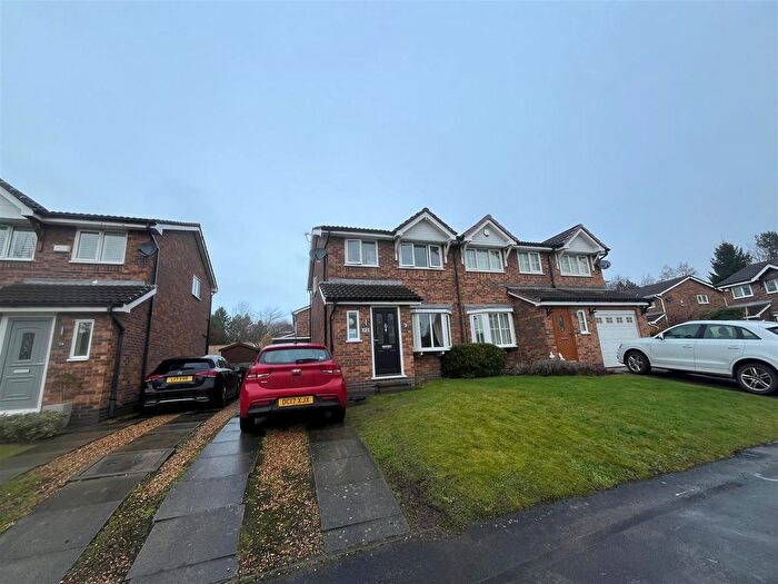 3 Bedroom Property To Rent In Turnberry Drive, Wilmslow, Cheshire, SK9