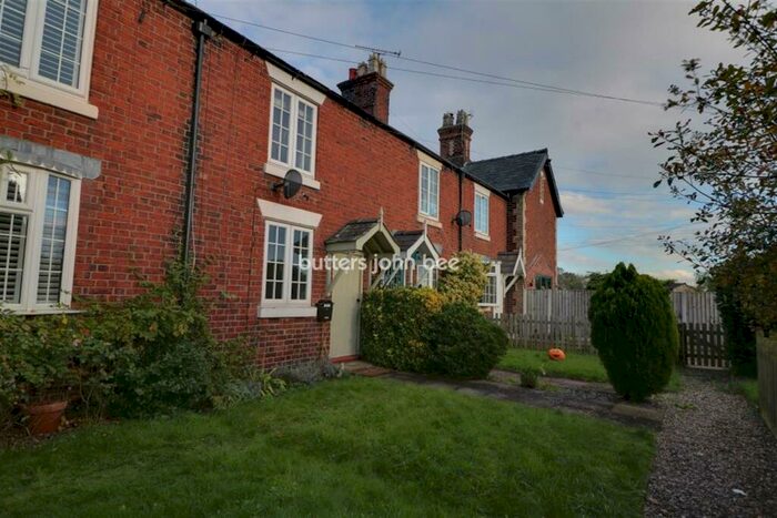 2 Bedroom End Of Terrace House To Rent In Heath Terrace, CW11