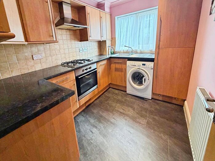 1 Bedroom Flat For Sale In Mace Court, Coxheath, Maidstone, Kent, ME17