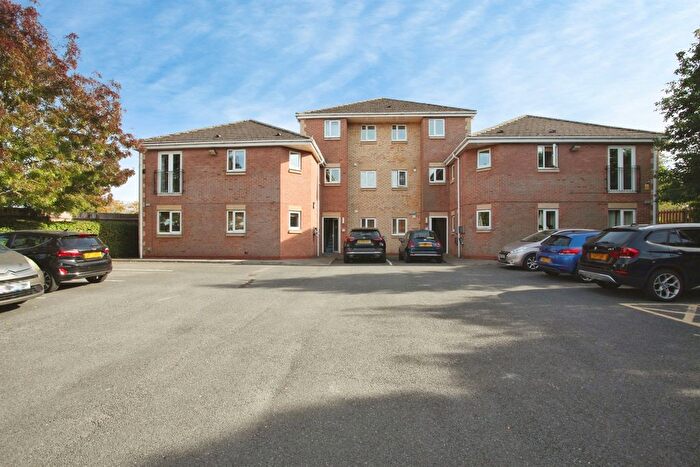 2 Bedroom Flat For Sale In Oliver Street, Rugby, CV21