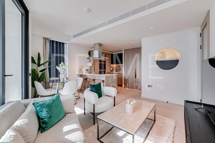2 Bedroom Flat To Rent In River Park Tower, Nine Elms Lane, Nine Elms, SW8