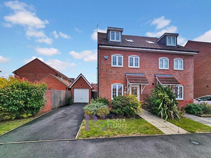 4 Bedroom Semi-Detached House To Rent In Birch Lane, Glenfield, LE3