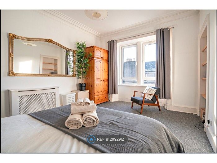 2 Bedroom Flat To Rent In Edinburgh, Edinburgh, EH11