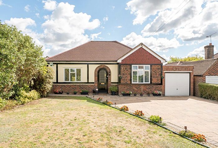 2 Bedroom Bungalow For Sale In Park Hill Road, Otford, Sevenoaks, Kent, TN14
