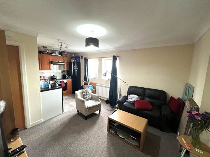 1 Bedroom Flat To Rent In Cabot Court, Gloucester Road North, Bristol, BS7