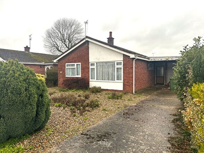 2 Bedroom Detached Bungalow For Sale In Nelson Court, Watton, Thetford, Norfolk, IP25