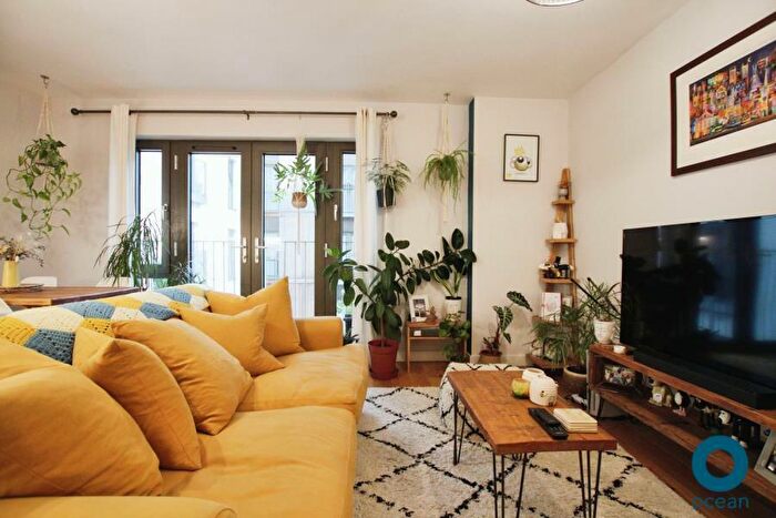2 Bedroom Apartment To Rent In Abel Yard - Wapping Wharf, BS1