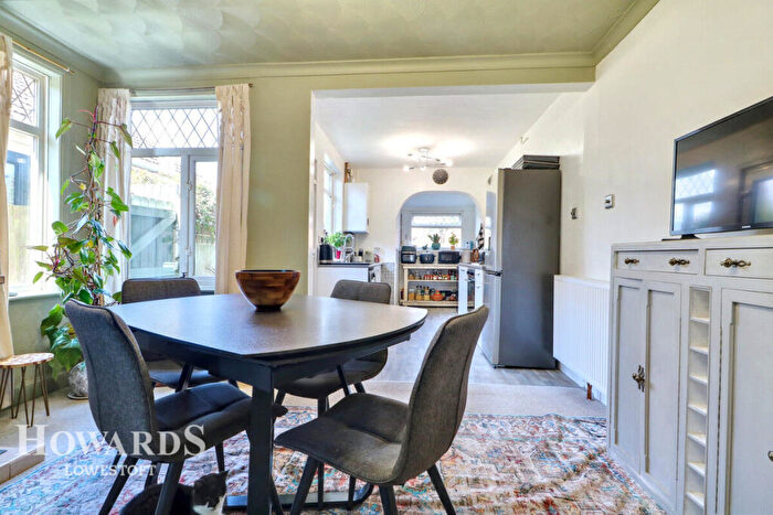 2 Bedroom Semi-Detached House For Sale In Long Road, Lowestoft, NR33