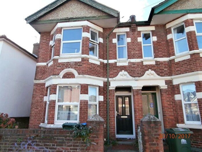 5 Bedroom Semi-Detached House To Rent In Devonshire Road, Southampton, SO15
