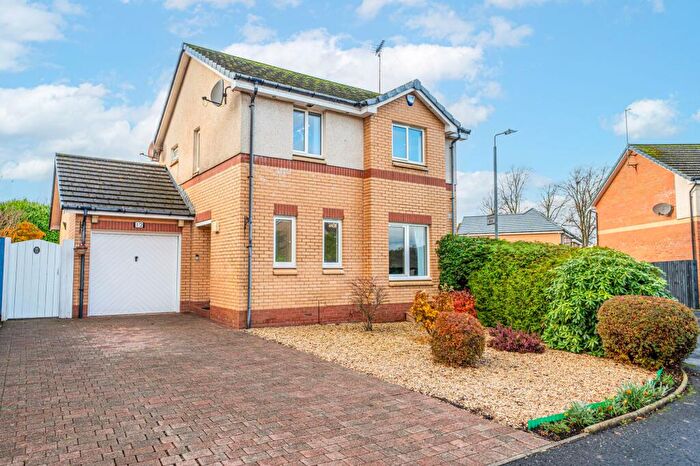 3 Bedroom Detached House For Sale In Langhaul Road, Glasgow, G53