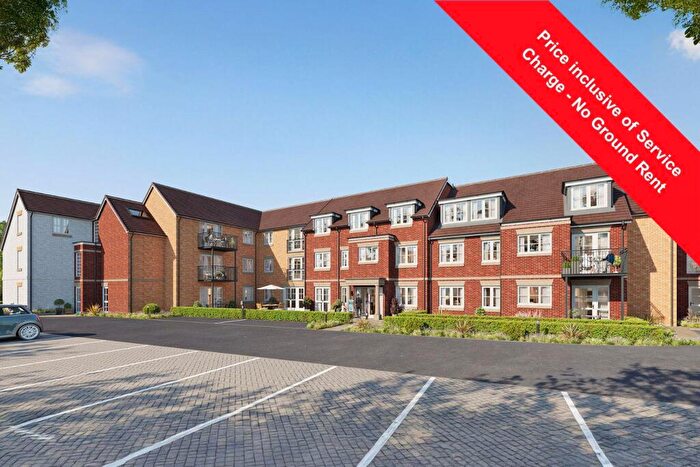 1 Bedroom Retirement Property To Rent In Atterbury Lodge, Newport Pagnell, Buckinghamshire, MK16