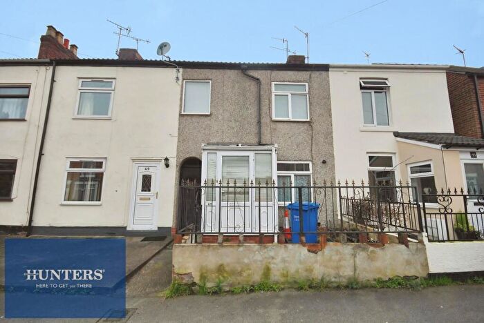 2 Bedroom Terraced House For Sale In Spencer Street, Chesterfield, S40