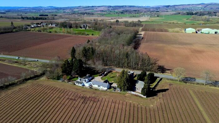 2 Bedroom Cottage For Sale In St Mary's Cottage, Meigle, Blairgowrie, PH12