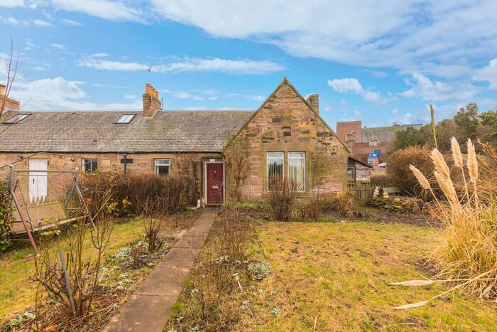 2 Bedroom Cottage For Sale In Beech Terrace, Pencaitland, EH34
