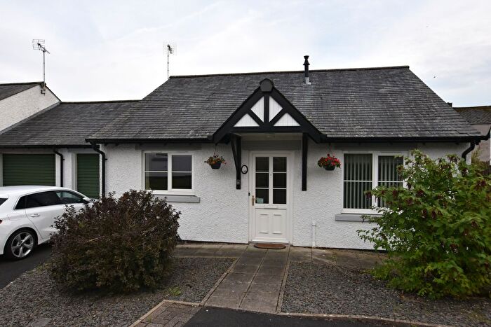 2 Bedroom Detached Bungalow For Sale In Willow Tree Close, Ulverston, Cumbria, LA12